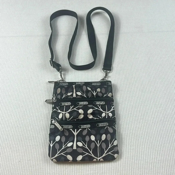 LeSportsac Arbor Tree Pattern Crossbody Purse Bag Adjustable Strap Zip Closures - Picture 1 of 12